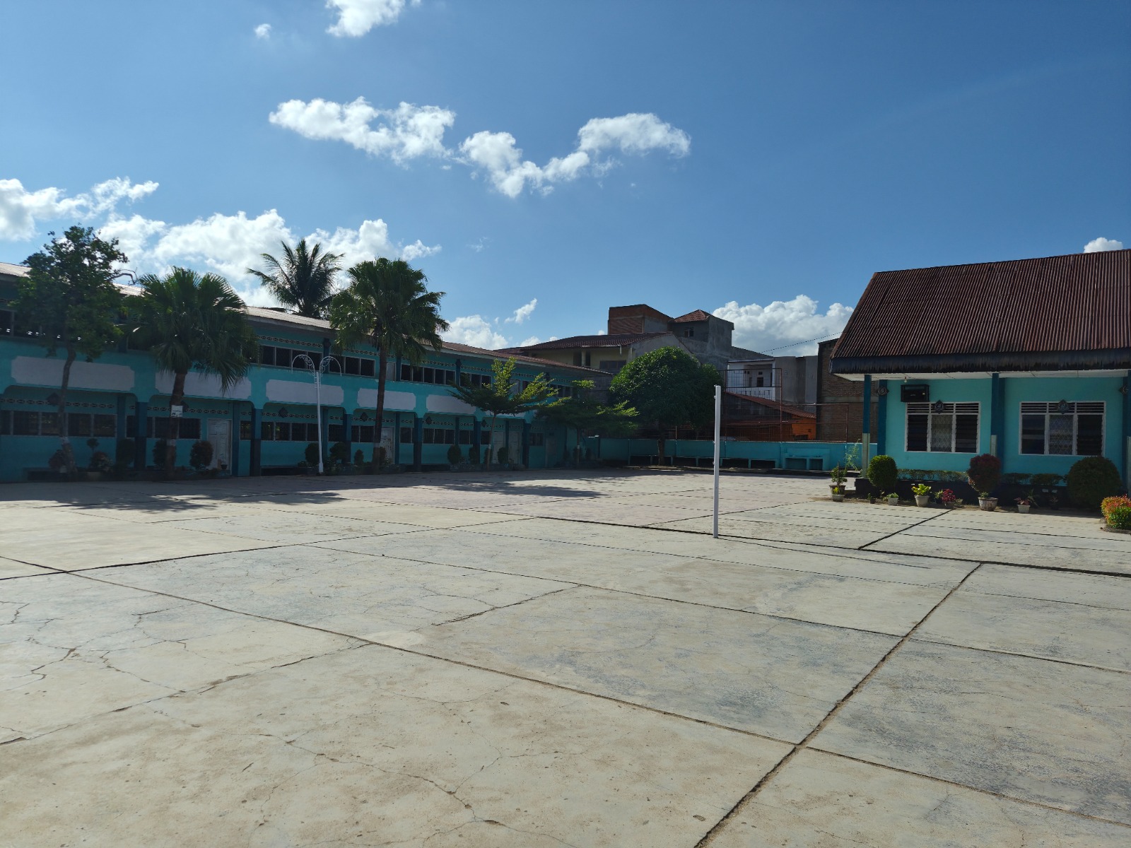 Gedung Ruang Kelas Belajar